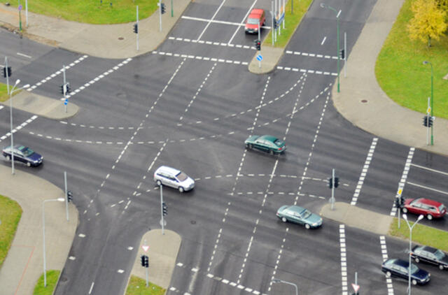 Policija: ne visi vairuotojai rūpinasi savo transporto priemonėmis