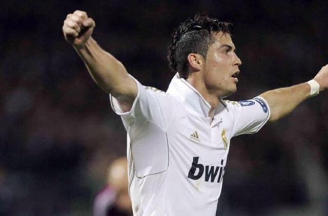 Portugalas Cristiano Ronaldo "Real" komandai jau pelnė 100 įvarčių