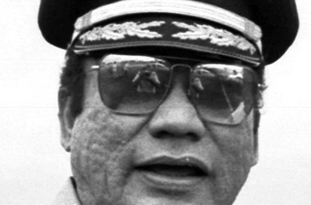 Prancūzija nusprendė išduoti Panamai buvusį šalies diktatorių