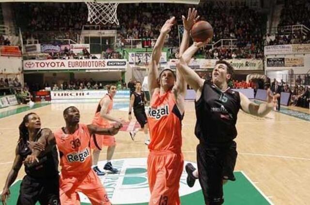 Barselonos krepšininkai pralaimėjo "Montepaschi" ekipai