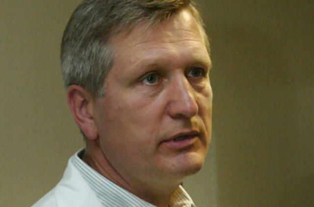 Elnio sunkiai sužalotas garsus Kauno kardiochirurgas prof. Rimantas Benetis sveiksta po operacijos