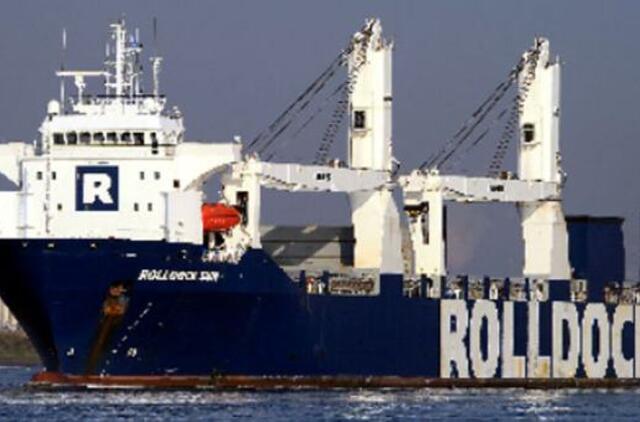 Laivas laive atplauks trečiadienį