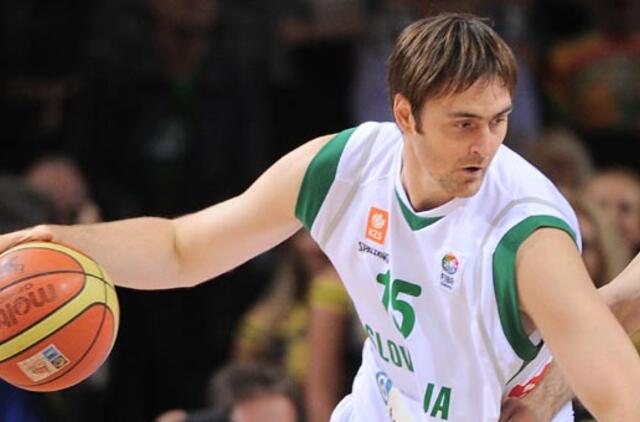 Naudingiausi Eurolygos septintojo turo žaidėjai - E. Lorbekas ir M. Mačvanas