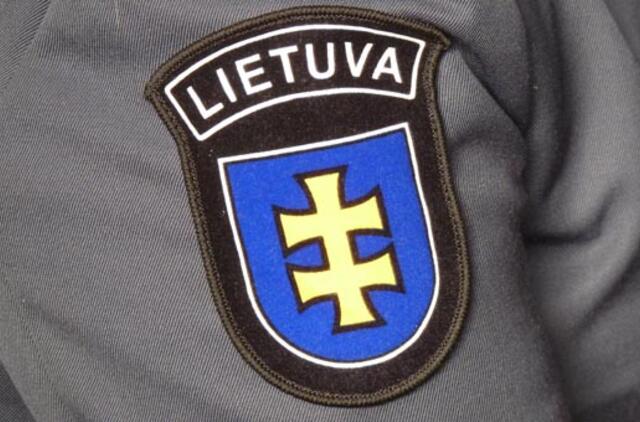 Neblaivus vyriškis užpuolė policijos pareigūną