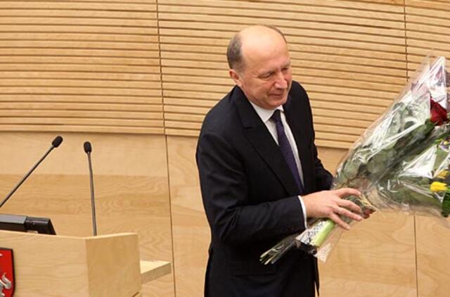 Seimo Pirmininkė: kartais norisi pasakyti: Andriau, užsikimšk ausis, kartais - nusiimk antifonus ir paklausyk