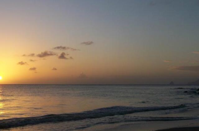 Girtas vairuotojas nuo policijos paspruko išplaukęs į jūrą