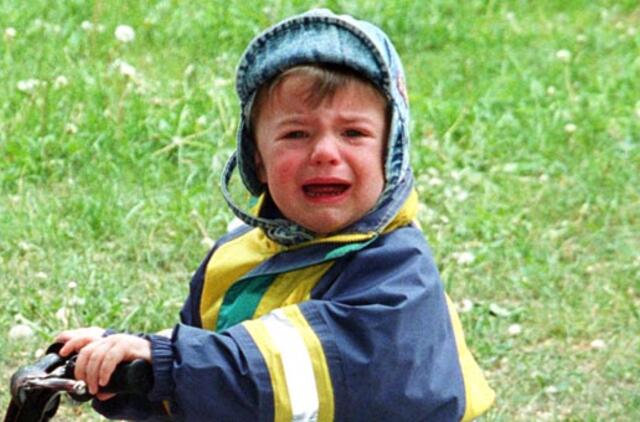 Kodėl neįmanoma nekreipti dėmesio į verkiančius vaikus?