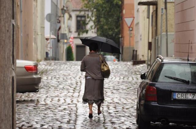 Lietuvos vienišiai turi mažiau turto, tačiau gyvena spalvingiau