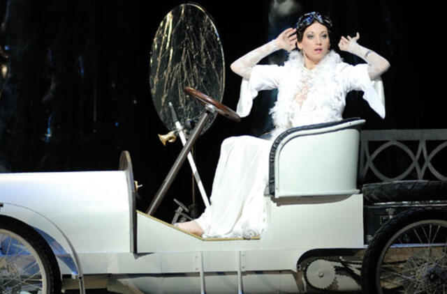 Metų "Švyturiai" įteikti penkiems operos ir baleto teatro solistams