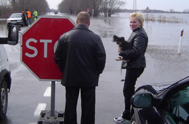 Per potvynį Rusnę pasieksime dar sunkiau