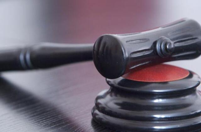 Teisėjų taryba: savo noru iš pareigų besitraukiantys teisėjai turi už ką trauktis