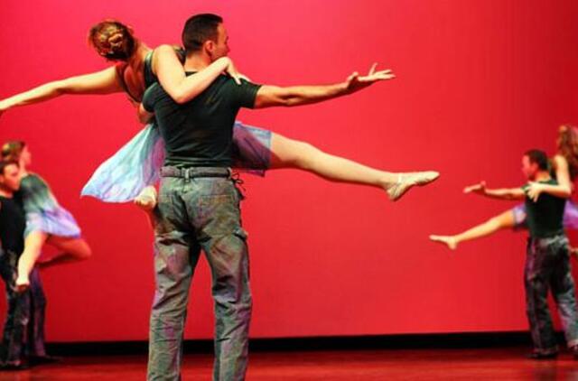 Užsiėmimai suaugusiesiems: nuo šokių iki lėlių