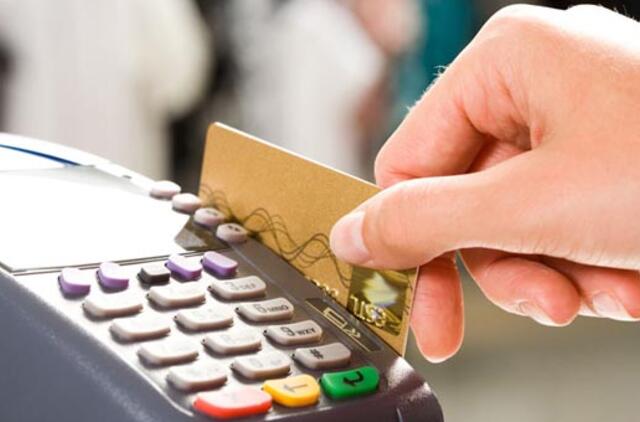 Bankų kortelėms - verslininkų užkardai