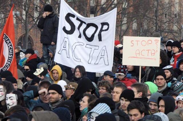 Europoje plečiasi protestai prieš ACTA