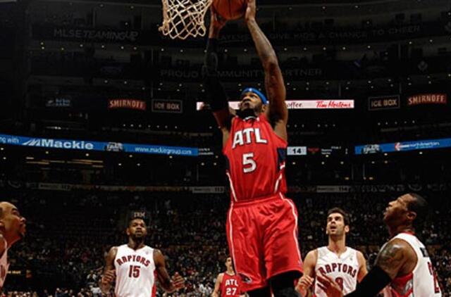 Linas Kleiza pelnė 7 taškus, "Raptors" pralaimėjo "Hawks" ekipai