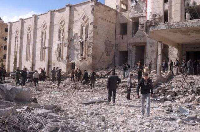 Per sprogimus Sirijos Alepo mieste žuvo 25 žmonės