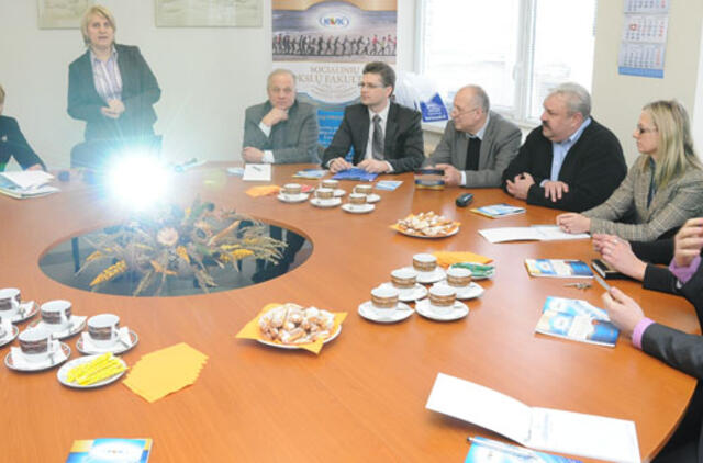 Prie apskrito stalo - sporto diskusija