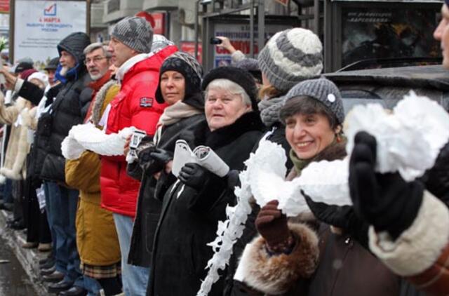 Rusijos opozicija gyva grandine apjuosė Maskvos centrą