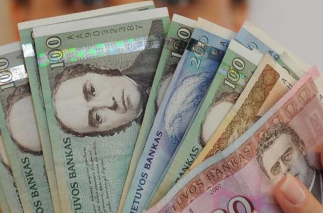 Suaktyvėję telefoniniai sukčiai išviliojo tūkstančius