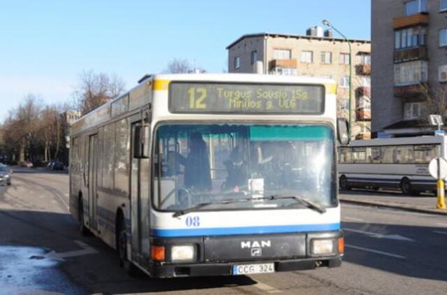 Transportininkai pradeda darbuotis žirklėmis