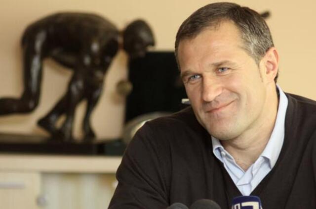 Virgilijui Aleknai įteiktas Sporto garbės komandoro ženklas