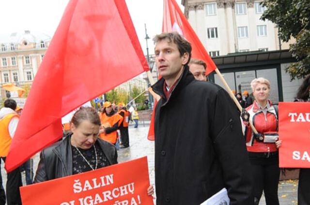 Algirdas Paleckis protestuos prieš "neonacių paradą"