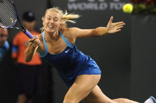 Baltarusė Viktorija Azarenka ir rusė Marija Šarapova iškopė į finalą Indian Velse