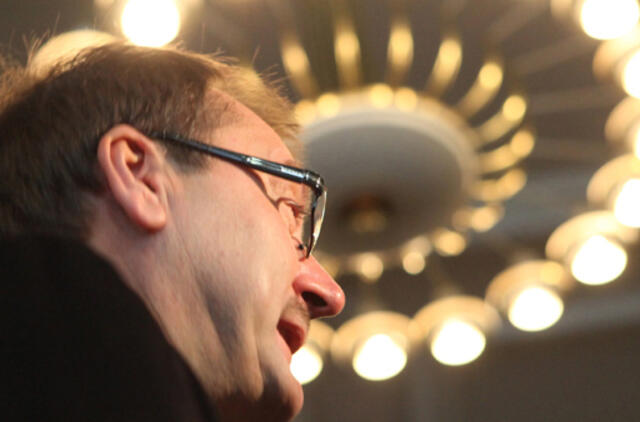 Darbo partija apskundė teismo sprendimą skirti valstybės gynėjus "juodosios" buhalterijos byloje