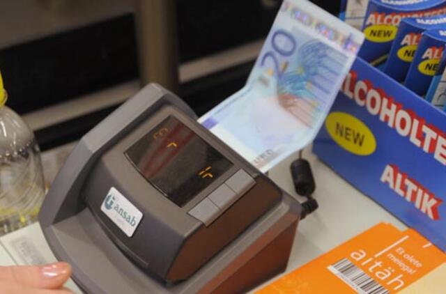 Euro zonos ekonomika rodo "nežymaus atsigavimo" požymių