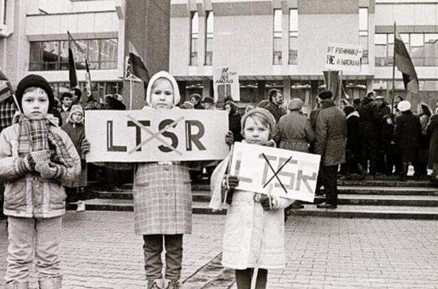 Kovo 11-oji: vardadieniai, dangaus kūnai, istorija