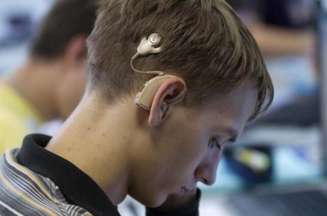 Neįgaliųjų adaptacija universitetuose - jų pačių reikalas