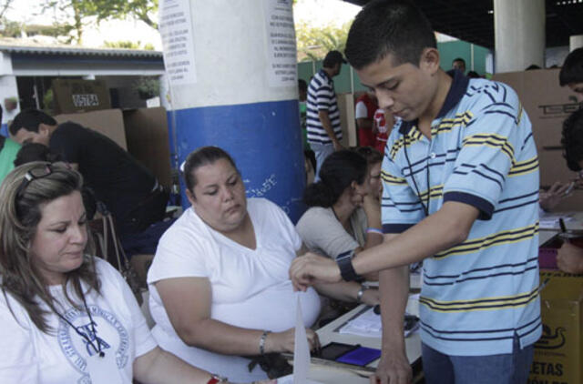 Salvadoro parlamento rinkimus laimėjo opozicinė Nacionalistinė respublikonų sąjunga