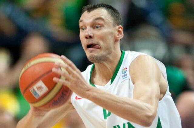 Šarūnas Jasikevičius Graikijoje pelnė 18, o Martynas Gecevičius - 8 taškus