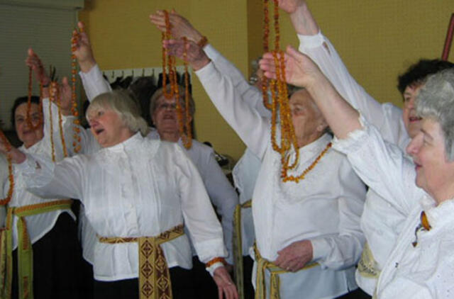 Senjorai Kovo 11-ąją paminėjo turiningai