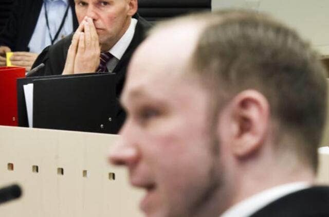 Andersas Beringas Breivikas teigia planavęs tris išpuolius Osle