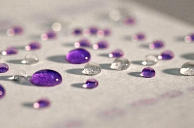 Italijos mokslininkai išrado magnetinį popierių