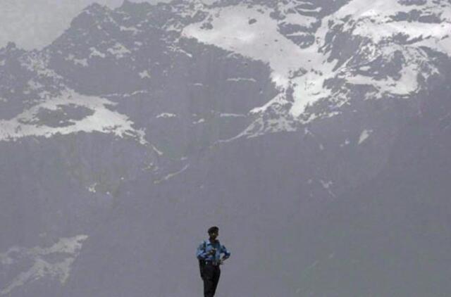 Lavina Kašmyre palaidojo šimtą Pakistano karių