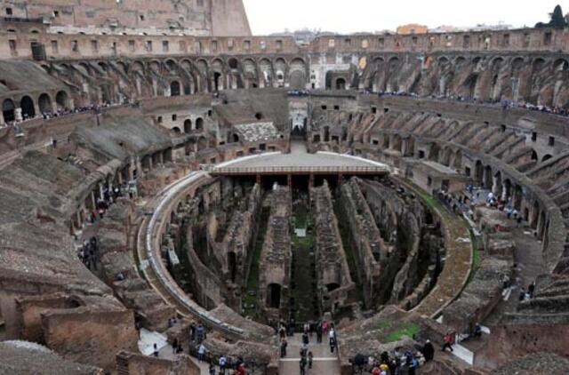 Romos "gladiatoriai" paskelbė streiką