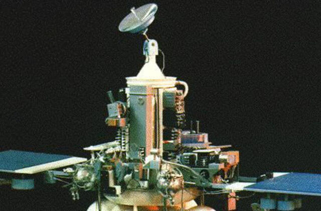 Rusija dar kartą bandys pasiekti Marso orbitoje skriejantį „Fobos“