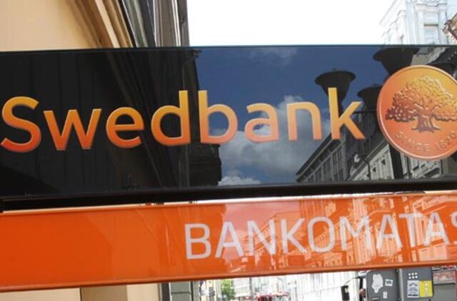 "Swedbank": po bankomato vagystės apyvartoje gali pasirodyti dažais pažymėtų litų banknotų