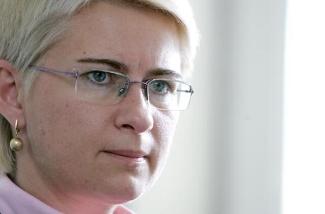 Tikri ir tariami vaikystės saugotojai