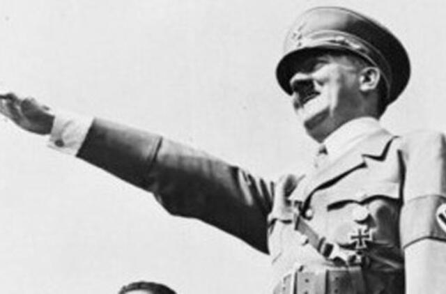 Adolfą Hitlerį kamavo nekontroliuojamas meteorizmas ir priklausomybė nuo kokaino