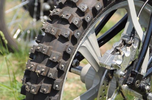 Apie motociklo vairavimo pavojus