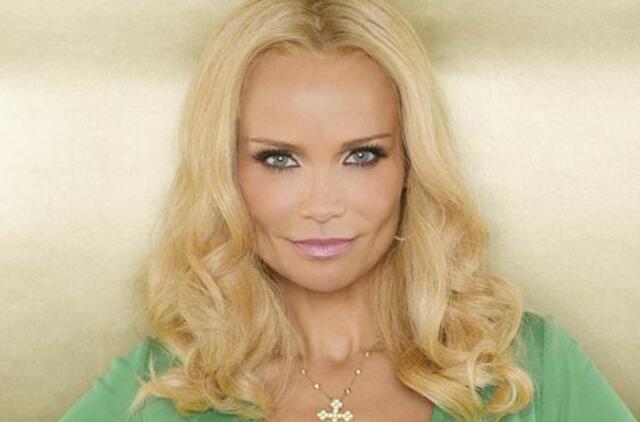 "Dievobaimingų kalių" žvaigždė Ameriką drebins milžiniško masto koncertiniu turu