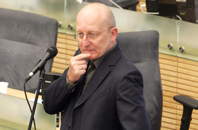 KT nutarė, kad A. Valinskas Seimo Pirmininku išrinktas nenusižengiant Konstitucijai
