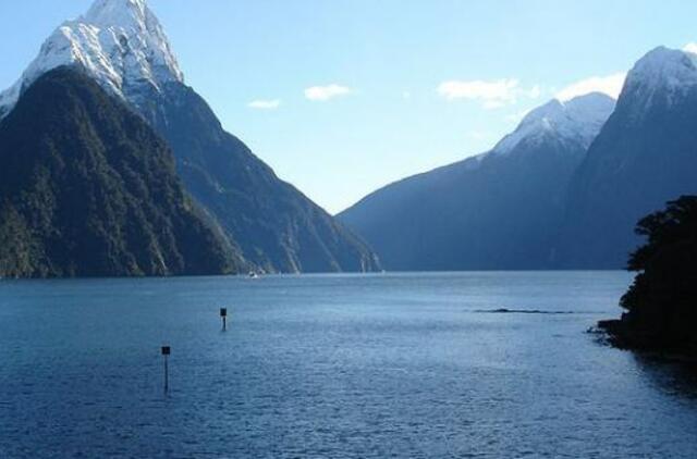 Kylantis vandens lygis grasina Naujosios Zelandijos miestams