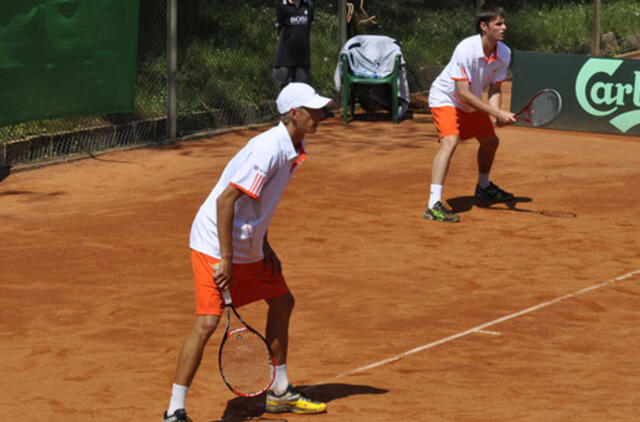 Lietuvos tenisininkai nesunkiai nugalėjo San Marino komandą