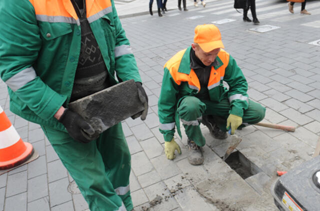 Pradėtas ikiteisminis tyrimas dėl dingusių Gedimino prospekto trinkelių