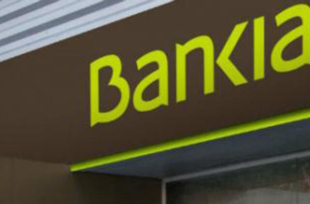Prieš pradedant Ispanijos banko "Bankia" gelbėjimą, atsistatydino jo vadovas