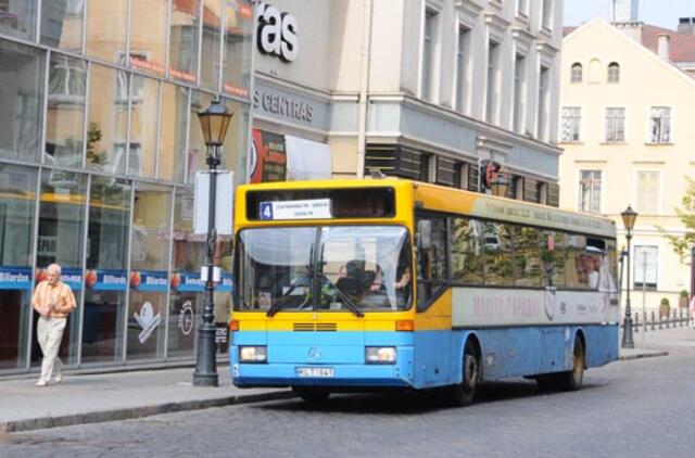 Savaitgaliais autobusai važiuos per centrą